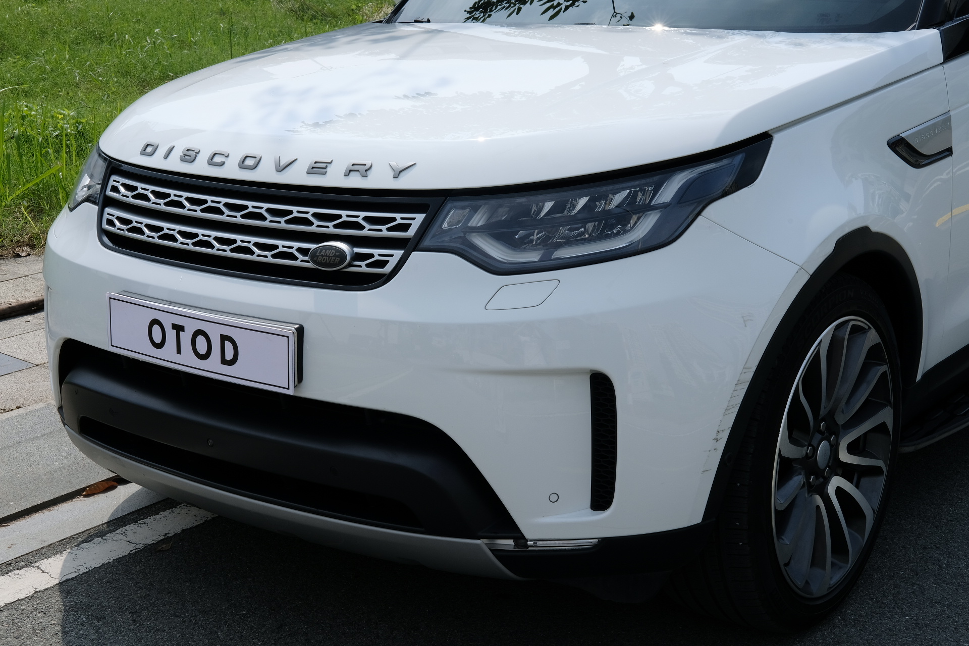 LAND ROVER DISCOVERY