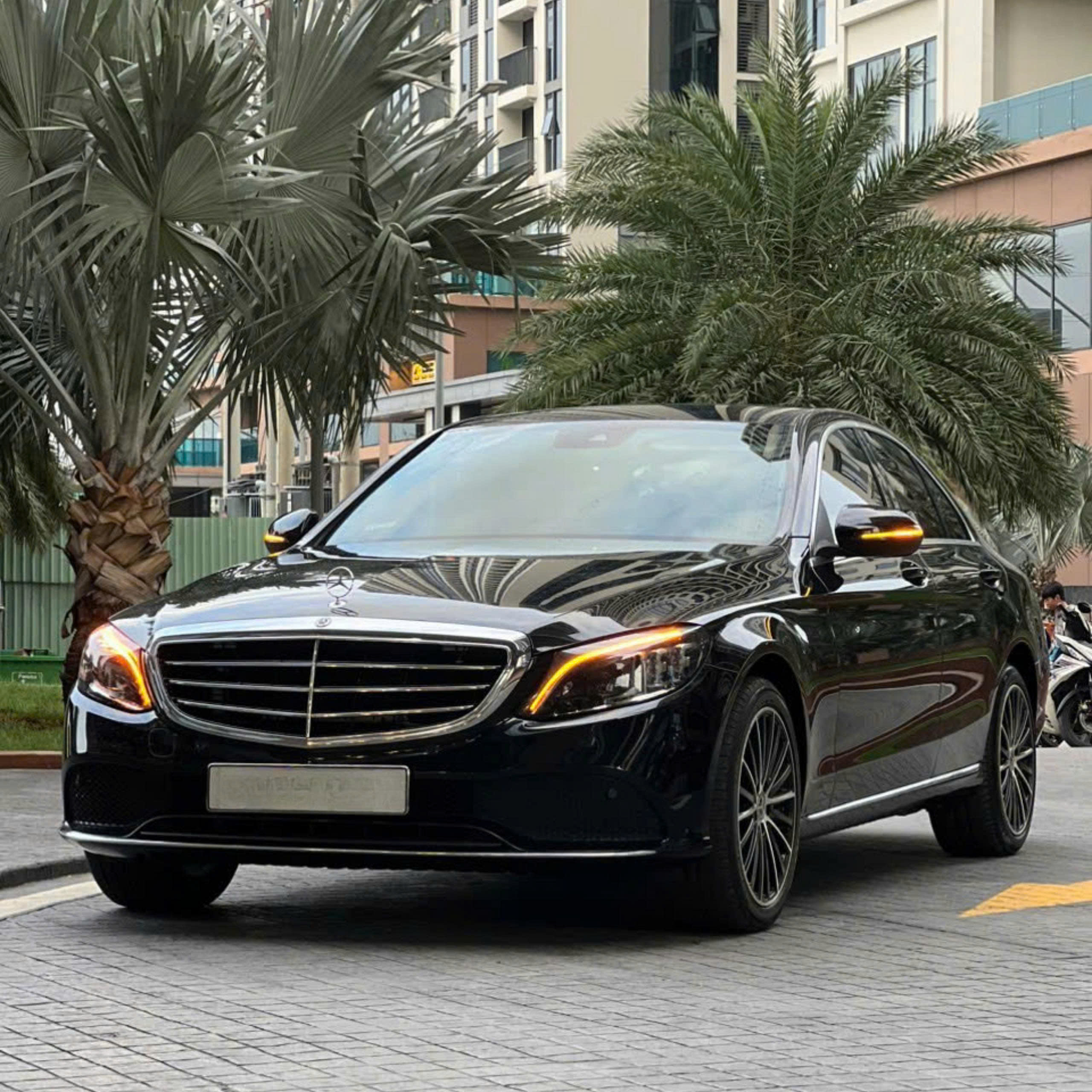 MERCEDES C200 EXCLUSIVE